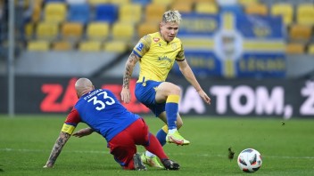 Dunajská Streda nestačila v príprave na Paksi FC, jediný gól domácich strelil Veselovský