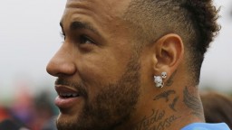 Vyvrátil špekulácie? Neymar podľa médií predĺžil zmluvu s Parížom St. Germain