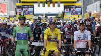 Šiestu etapu Tour de France vyhral Pogačar a získal žltý dres