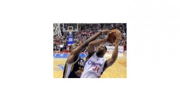 Basketbalisti Clippers v decembri neprehrali, napodobnili Spurs a Lakers