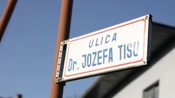 Varínski poslanci nevyhoveli protestu prokurátora, ulica naďalej ponesie Tisovo meno