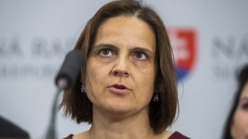 Kolíková chce, aby prokuratúra zverejnila analýzu nepodania žaloby na rozpustenie ĽSNS