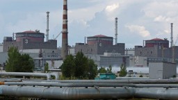 Rusko používa elektráreň v Záporoží ako štít. Umožní vstup expertom, no jej demilitarizáciu odmieta