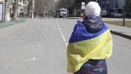 Kremeľ chystá v okupovaných oblastiach na Ukrajine referendá o pripojení k Rusku, tvrdia USA