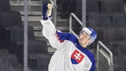Hokejová dvadsiatka zdolala Lotyšsko na MS po samostatných nájazdoch, rozhodol Kašlík