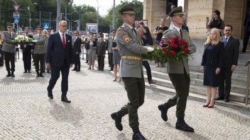 Od vpádu vojsk Varšavskej zmluvy do Československa uplynie v nedeľu 54 rokov