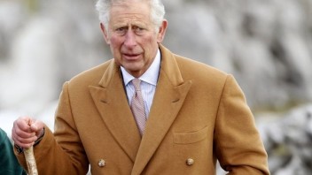 Slúžil u letectva aj námorníctva a v roku 1958 sa stal princom z Walesu. Kto je princ Charles?