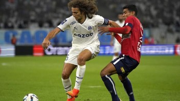 Guendouzi v zápase Marseille a Rennes doprial góly obom brankárom