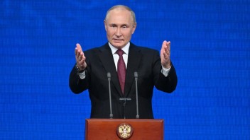 Hovorca EÚ: Čiastočná mobilizácia je len ukážkou Putinovho zúfalstva