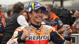 MotoGP: Márquez si v Japonsku vyjazdil pole position, naposledy sa z nej tešil pred tromi rokmi