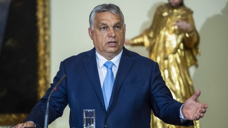 Orbán chce zrušiť protiruské sankcie, s občanmi o tom bude viesť národnú konzultáciu