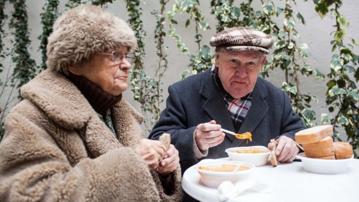 Tak takto?!: Pre seniorov je teplo životnou potrebou, pri dvadsiatich stupňoch nevydržia