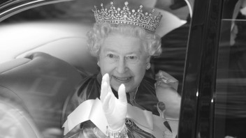 Zverejnili príčinu smrti kráľovnej Alžbety II.