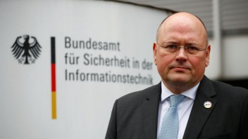 Šéfa nemeckého úradu pre kybernetickú bezpečnosť podozrievajú zo spolupráce s Rusmi
