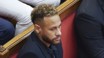 Neymar vypovedal v prípade korupcie: O všetko sa staral otec, vedel som len málo