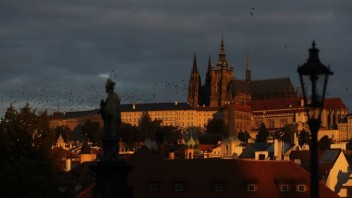 Česko je lepším miestom pre život, myslia si podľa prieskumu Česi aj Slováci