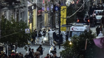Strana kurdských pracujúcich popiera účasť na útoku v Istanbule. Nikdy by sme necielili na civilistov, odkazuje