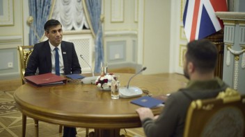 Sunak neohlásene navštívil Kyjev. So Zelenským diskutoval o bezpečnosti aj medzinárodných vzťahoch