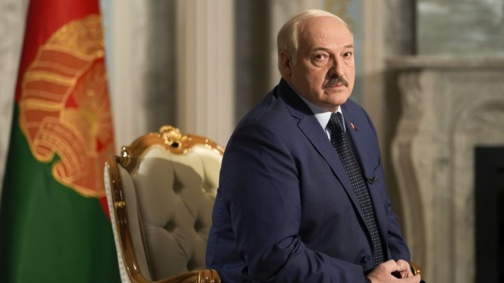 Ak Ukrajina podľa Lukašenka nechce, aby zomrel veľký počet ľudí, mala by sa prestať brániť