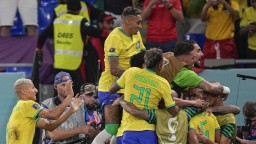 Brazílčania zdolali Švajčiarov na MS v Katare, zaistili si tak postup do osemfinále