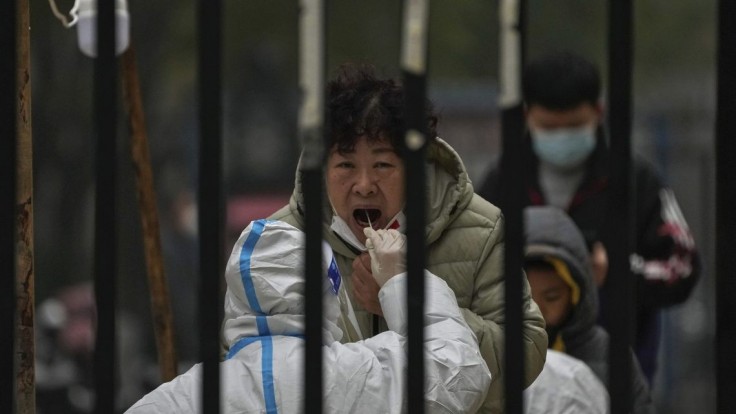 Čína mierni vyjadrenia o covide, chorých ubúda. Vicepremiérka však hovorí o novej fáze pandémie