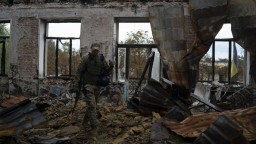 Rusko a Ukrajina si vymenili stovku vojnových zajatcov