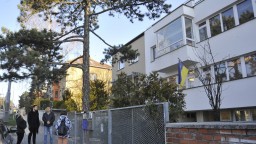 Polícia evakuovala ukrajinský konzulát v Brne. Niekto tam doručil podozrivú zásielku
