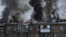 ONLINE: Bez elektriny je stále vyše 500 ukrajinských obcí. Tvrdé strety pokračujú pri Bachmute