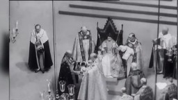 Vo Veľkej Británii začali prípravy na korunováciu, odborníci započali s reštaurovaním koruny svätého Eduarda