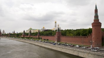 V prípade porážky príde trest zo Západu, varuje Rusov kremeľská propaganda