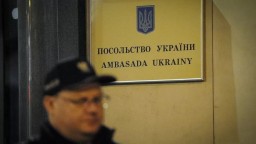 Na ukrajinské veľvyslanectvá prišli ďalšie krvavé balíky, tentokrát v Rumunsku a Dánsku