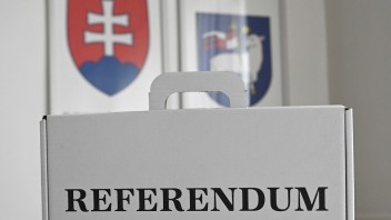 ONLINE: Referendum je neúspešné. Hlasovať prišlo vyše milióna voličov