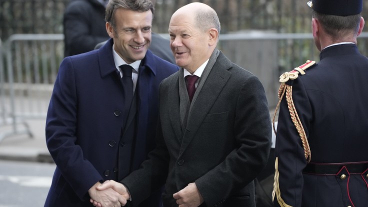 Francúzsko a Nemecko budú podporovať Ukrajinu, kým to bude potrebné, vyhlásil Scholz