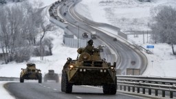 Tanky Leopard a Abrams nezohrajú na Ukrajine zásadnú úlohu, myslí si ruský politik