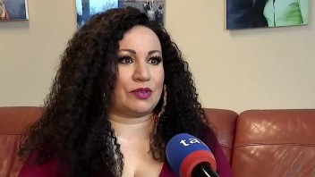 Speváčka Hanka Gregušová vydala už piaty sólový album, vrátila sa na Slovensko