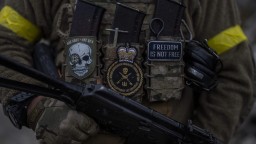 Ukrajinskí vojaci absolvujú v Británii výcvik na tanky Challenger
