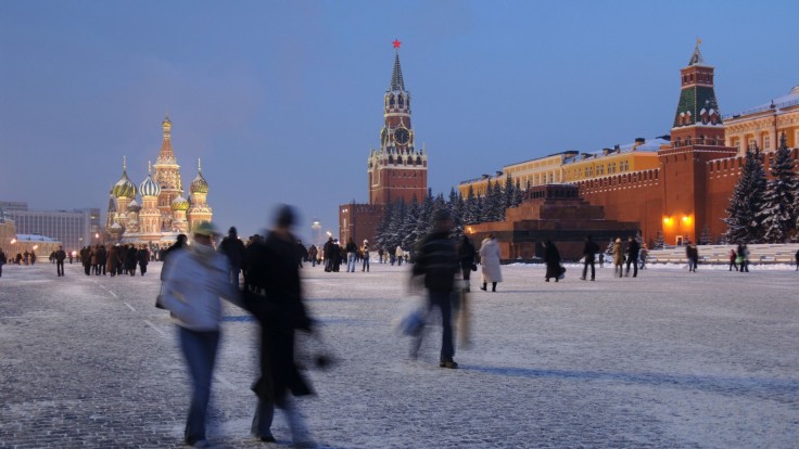 V Rusku pokutovali Američanku, ktorá priviedla teľa na Červené námestie
