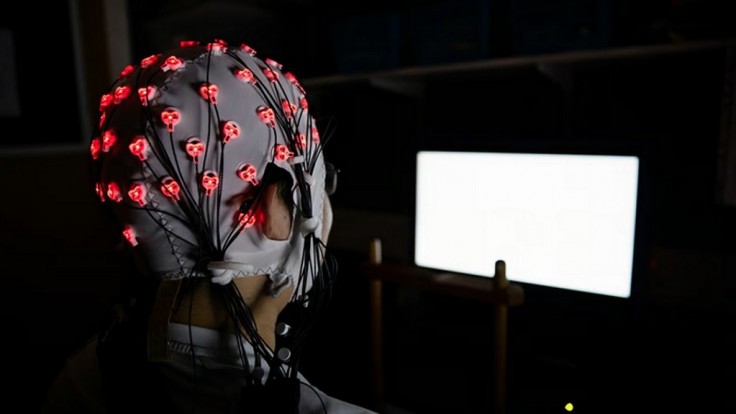 Ladenie mozgovej frekvencie môže urýchliť učenie a uchovávanie informácií