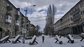Rusko postupuje pri východoukrajinskom Bachmute. Možné víťazstvo bude len symbolické, píšu médiá