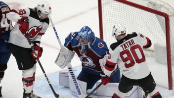 NHL: Devils v gólovej prestrelke zdolali Colorado, Tatar si pripísal tri body