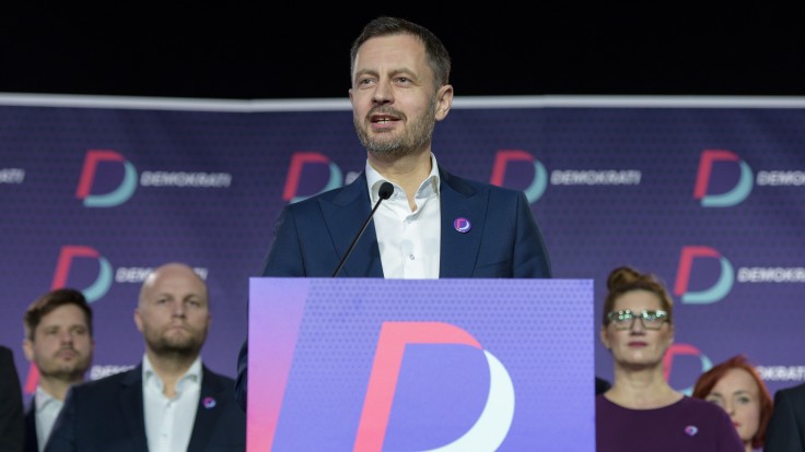 FOTO: Prichádzajú Demokrati. Heger predstavil prvé tváre novej politickej strany | TA3