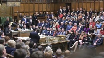Britská ministerka vnútra predstavila nový kontroverzný migračný zákon