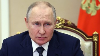 Rusko rozmiestni v Bielorusku taktické jadrové zbrane, oznámil Putin. Vraj tým nič neporušuje