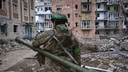 V Kyjeve zahrmeli výbuchy, protivzdušná obrana hlási zostrelenie dronov