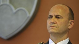 Bývalý policajný prezident Spišiak vstupuje do politiky. Bude bojovať proti korupcii