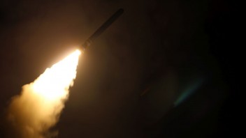 Izrael podnikol raketové útoky v oblasti Damasku, informujú sýrske štátne médiá