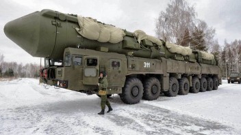 Rusko otestovalo medzikontinentálnu balistickú raketu. Zasiahla simulovaný cieľ v Kazachstane