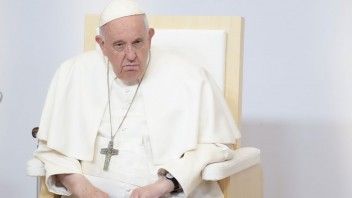 Vatikán je ochotný pomôcť pri návrate ukrajinských detí z Ruska, vyhlásil pápež František