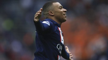 PSG zvíťazil v Troyes, pred druhým Lens má 6-bodový náskok