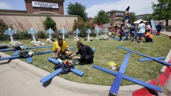 Medzi obeťami útoku v Dallase je aj trojročný chlapec a dvojica školáčok